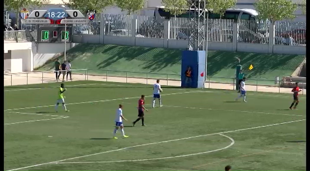 Primera parte del partido CD Torrevieja - CF Torrelevante